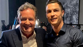 Piers Morgan nega que mulher entrevistada seja uma das que Ronaldo procura
