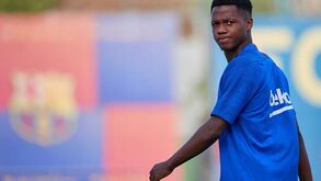 Sporting esclarece situação de Ansu Fati: da vinda a Alcochete às dificuldades encontradas