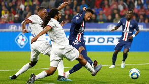 Sim, aconteceu outra vez: Neymar decide jogo com momento de predestinado e dá vitória ao PSG