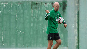 Leonel Pontes vai orientar o treino do Sporting