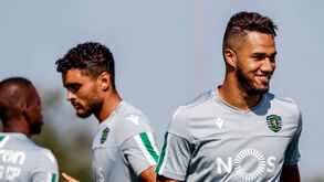 Leonel Pontes orientou treino do Sporting e Luiz Phellype foi novidade