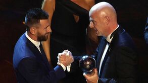 Capitão da seleção da Nicarágua denuncia fraude no 'The Best': «Não votei em Messi»