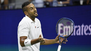 ATP suspende Nick Kyrgios durante quatro meses com período probatório