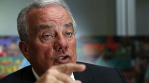 Ricciardi contra abrir mão da maioria do capital da SAD