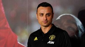 Berbatov quer Amorim a devolver United 