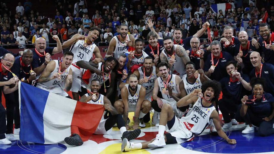 Mundial: França bate Austrália e repete bronze conquistado em 2014