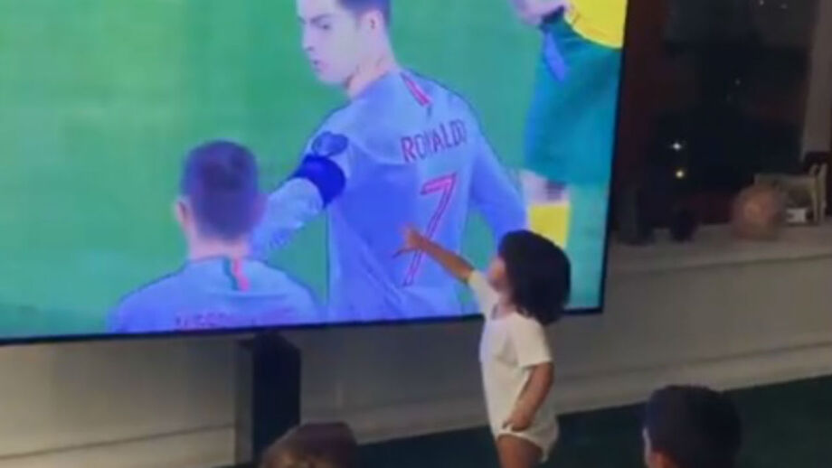 A família de Cristiano Ronaldo esteve bem atenta ao show que o português