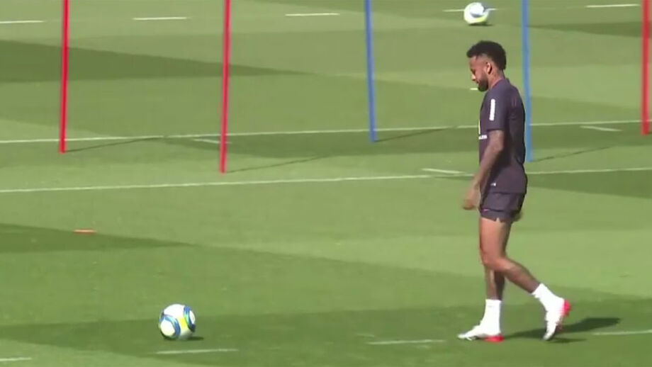 O Tribunal Arbitral do Desporto reduziu a suspensão imposta pelo Comité de Disciplina da UEFA de três para dois jogos a Neymar