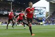 Morgan Schneiderlin - Esteve entre 2015 e 2017 em Old Traford, o clube pagou 35 milhões de euros ao Southampton pelo passe do francês. A sua contratação foi considerada pelo jornal um erro.