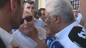 Momentos De Grande Tensao Antonio Costa Enfurece Se Durante Arruada Em Lisboa E Chama Mentiroso A Idoso Videos Jornal Record