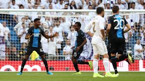 Dennis marca dois golos frente ao Real Madrid no Bernabéu e festeja... à Ronaldo