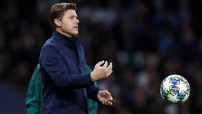 Os 36 milhões que seguram Pochettino ao Tottenham: goleada sofrida aumenta criticas