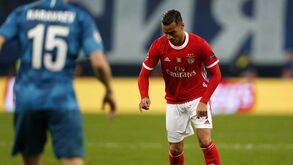 De Tomas estreou-se a marcar pelo Benfica e logo com um golaço