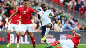 Búlgaros pedem castigo para os ingleses caso abandonem relvado