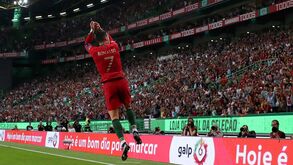 Ronaldo marca como... nunca