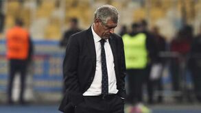Fernando Santos lamenta pouca cabeça e muito jogo interior: «Não foi isto que trabalhámos»