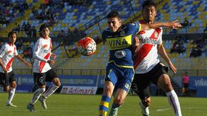 Everton-Curicó Unido: Vencer para fugir da zona inferior