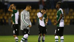 Acabou a margem de erro: Silas, Viana e Beto deram puxão de orelhas ao plantel do Sporting