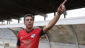 Treinador do Sintra Football: «Somos clube sem casa, sem sede, sem estádio e sem autocarro»