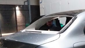 Carro de vogal da direção do Sporting foi vandalizado e ficou neste estado