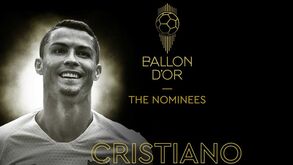 Cristiano Ronaldo entre os 30 finalistas da Bola de Ouro