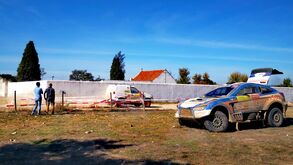 Homem de 62 anos em risco de vida ao ser atingido por carro em prova de todo o terreno em Portalegre