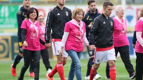 Tondela-Benfica: entrada em campo arrepiante para 22 mulheres lutadoras