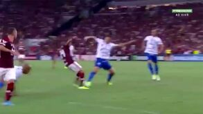 O golaço de Arrascaeta que deu mais uma vitória ao Flamengo