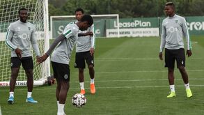 Silas chama Babacar Fati e Loide Augusto