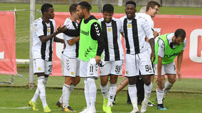 Nacional e Varzim empatam (1-1) na Madeira