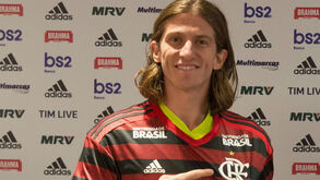 Filipe Luís à espera de cargo de treinador no Flamengo