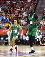 Com título de jogador mais alto da NBA, Tacko Fall vira sensação no Boston  Celtics