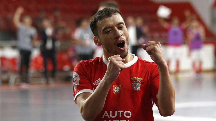 Benfica vence grupo na Liga dos Campeões