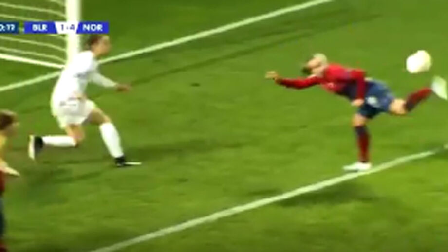 Guro Reiten dá que falar na goleada da Noruega frente à Bielorrússia