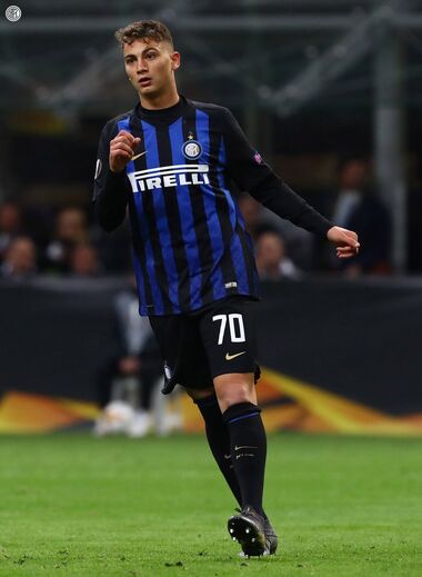 Sebastiano Esposito (Inter): 17 anos