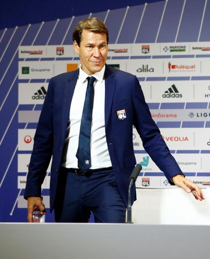 19 – Rudi Garcia (419,20 milhões de euros, com a venda de 69 jogadores)