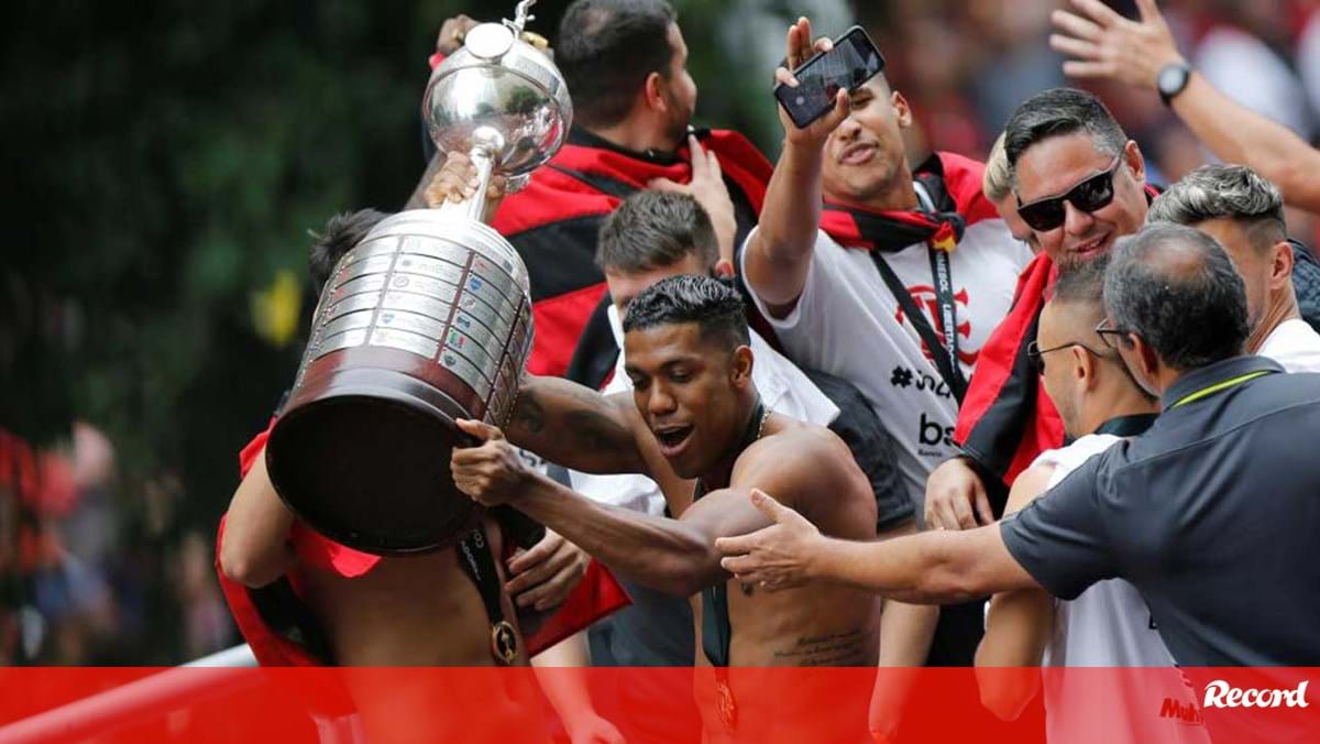 NOVO HIT #FLAMENGO NÃO TEM MUNDIAL