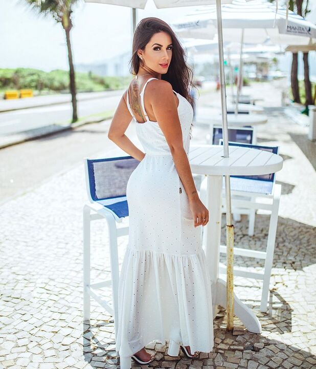 Nathália Félix dá uma ajuda preciosa a Douglas Costa e à Juventus