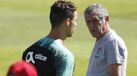 Fernando Santos irrita-se em conferência de imprensa
