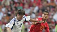 Portugal - Grécia (04/07/04), 0-1 - Na primeira final pela seleção AA, sofreu, provavelmente, a maior desilusão da carreira. Decidiu Charisteas, aos 57 minutos.