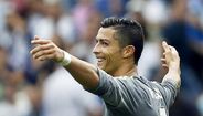 Espanyol - Real Madrid (12/09/15), 0-6 - Segunda manita da carreira. Marcou os cinco golos aos 07, 17, 20, 61 e 81 minutos. O segundo foi o 500.º da carreira.