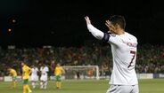 Lituânia - Portugal (10/09/19), 1-5 - Oitavo póquer da carreira e segundo por Portugal. O segundo tento foi o 700.º da carreira.