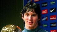 2005 - Lionel Messi (Barcelona) - O primeiro (e único) melhor jogador do Mundo deste prémio...