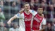 2018 - Matthijs de Ligt (Ajax) - Evidenciou-se no Ajax que encantou a Europa na Liga dos Campeões e no ano seguinte rumou à Juventus