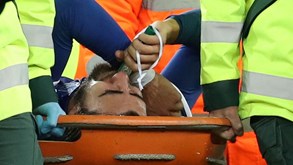 Jamie Carragher e a lesão de André Gomes: «A culpa não foi do Son nem do Aurier»