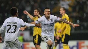 A crónica do V. Guimarães-Arsenal (1-1): um jogo tão grande e um ponto tão curto
