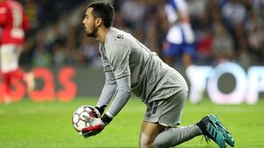 Bessa marca a estreia de Diogo Costa no campeonato