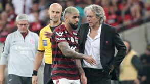 Jesus faz 'milagres' com artilheiros