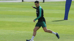 Cristiano Ronaldo sem limitações no primeiro treino de Portugal