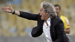 Jorge Jesus entre o 
